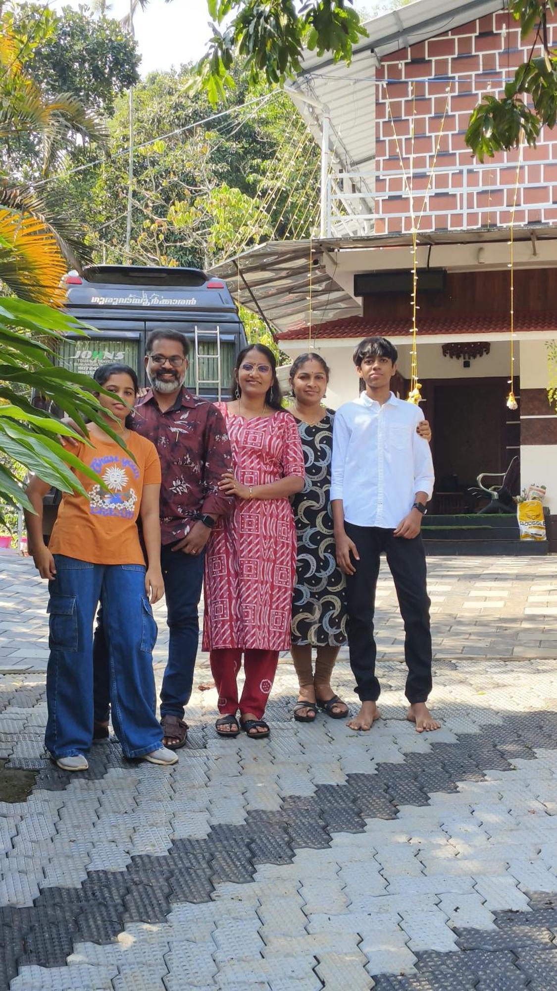 Arabian Holiday Resort With Swimming Pool In Idukki Calvary Mount Exteriör bild