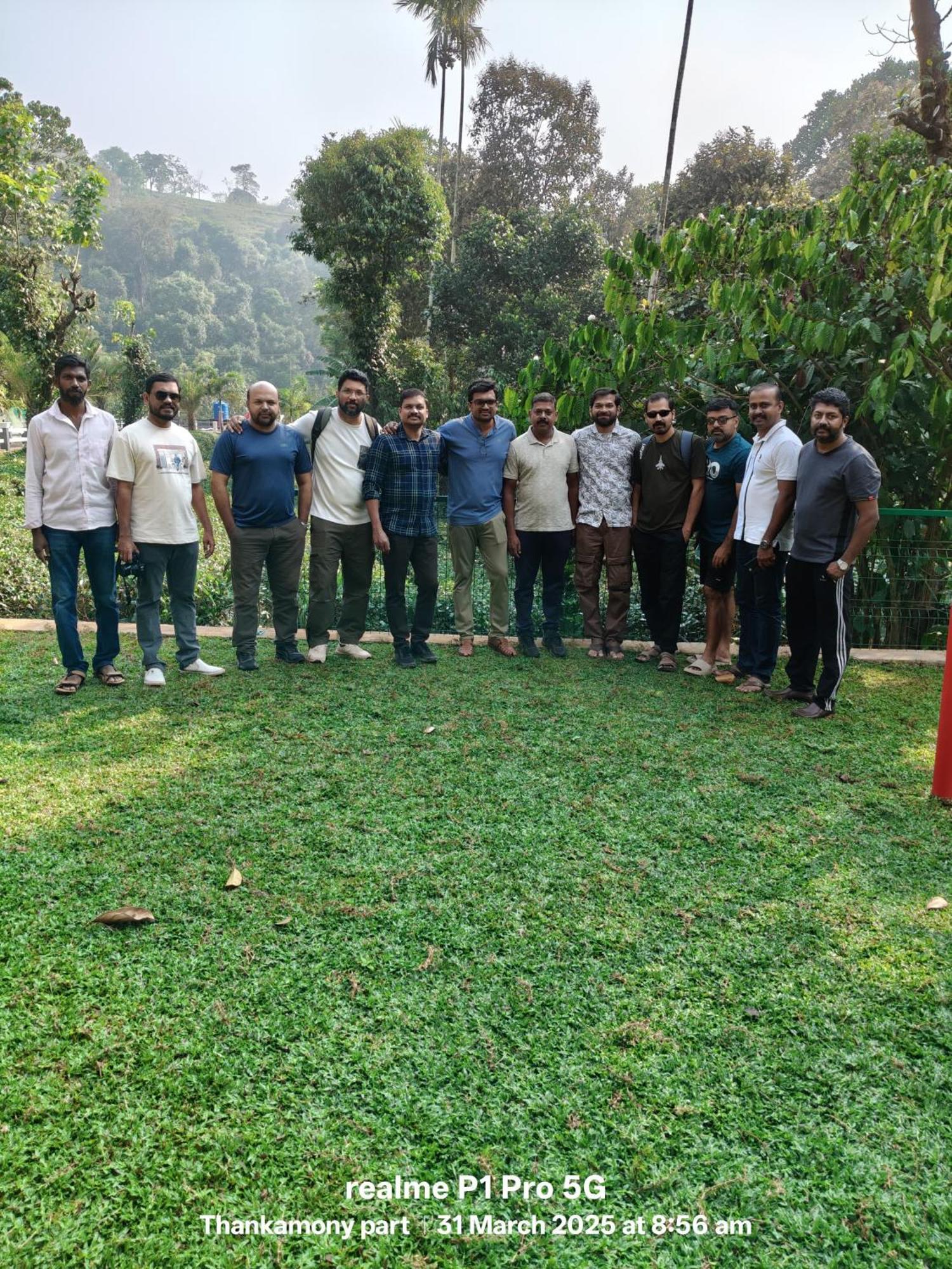 Arabian Holiday Resort With Swimming Pool In Idukki Calvary Mount Exteriör bild