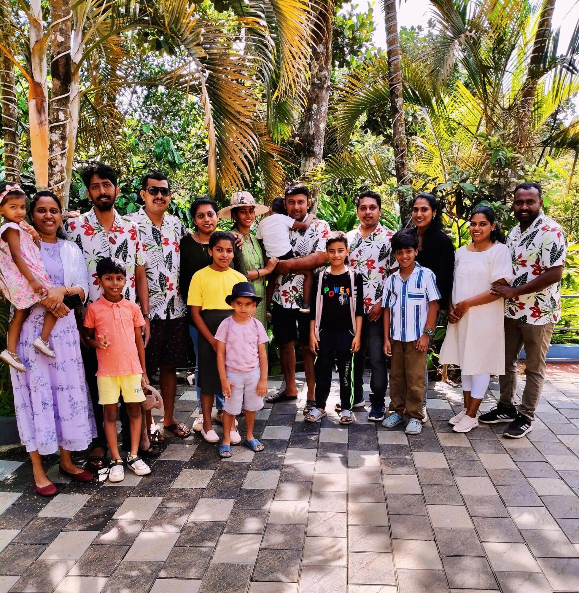Arabian Holiday Resort With Swimming Pool In Idukki Calvary Mount Exteriör bild